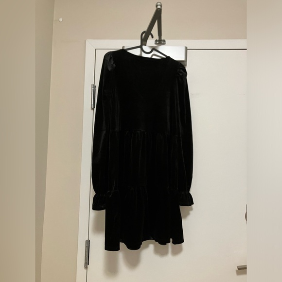 Monki dress - Picture 2 of 3